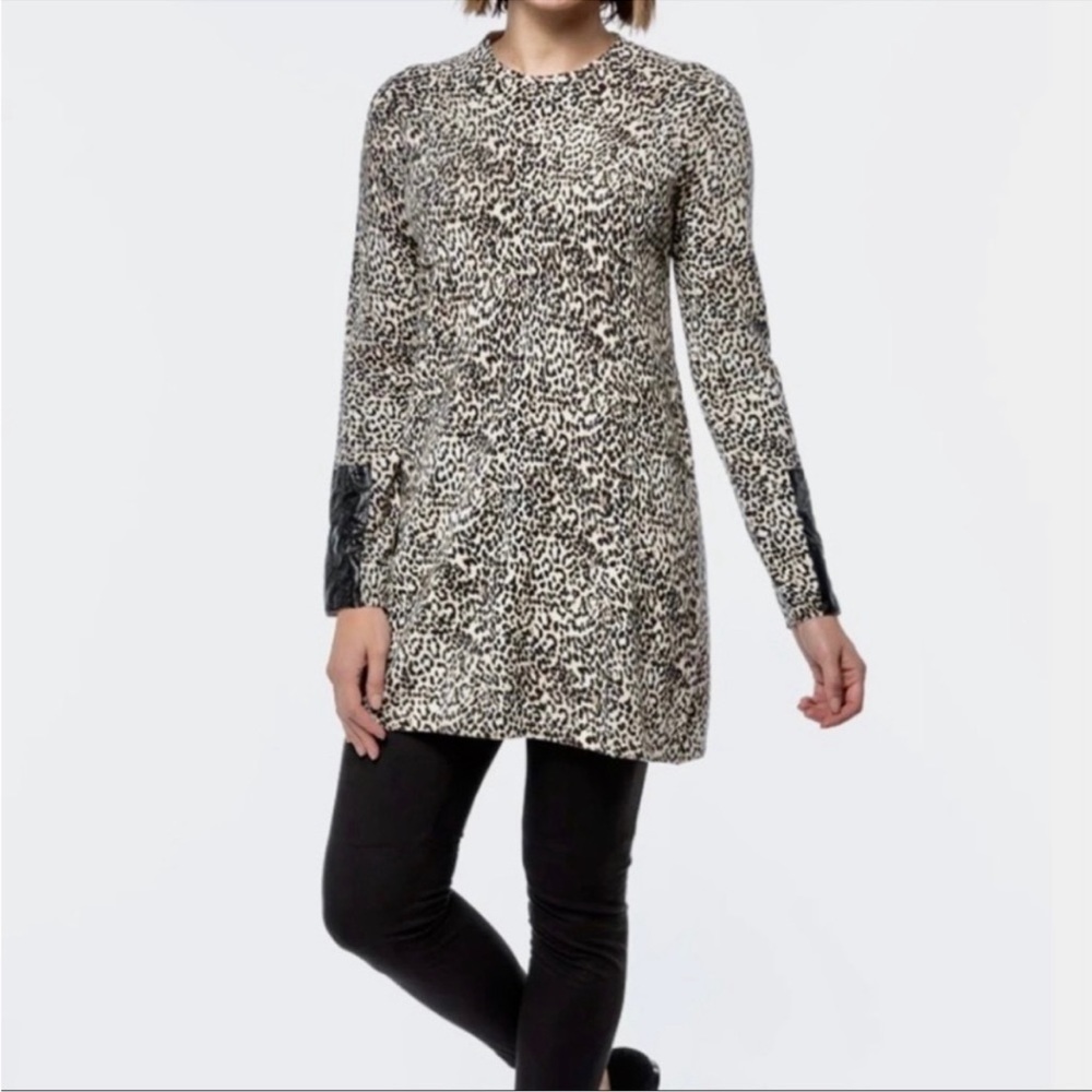 Tyler Boe Chrissy Mock Neck Animal Cheetah Print Tunic Size XS